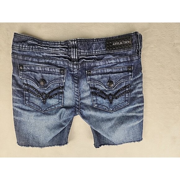 Womens Affliction Jade Cut-Off Shorts Sz 31 Studs & Leather Embroidered - Picture 8 of 14
